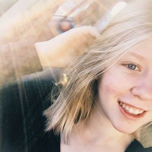 Meet your Posher, Erin