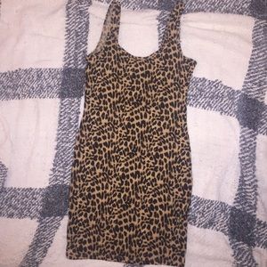 Victoria secret- Leopard print fitted dress