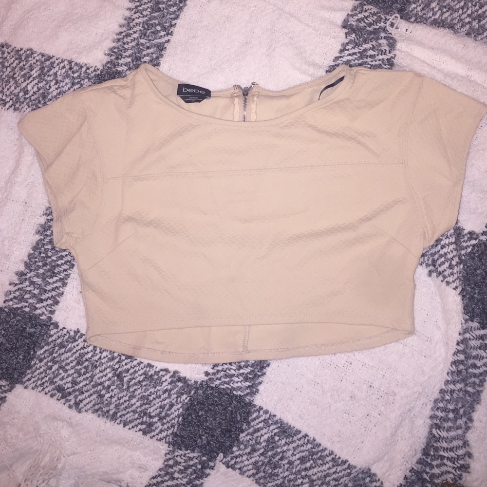 Slightly textured crop top