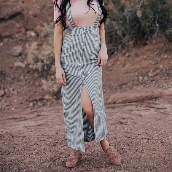 SALE🔥RESTOCKED 5/3!! 🔥 Cut out flats in mauve - Picture 8 of 8