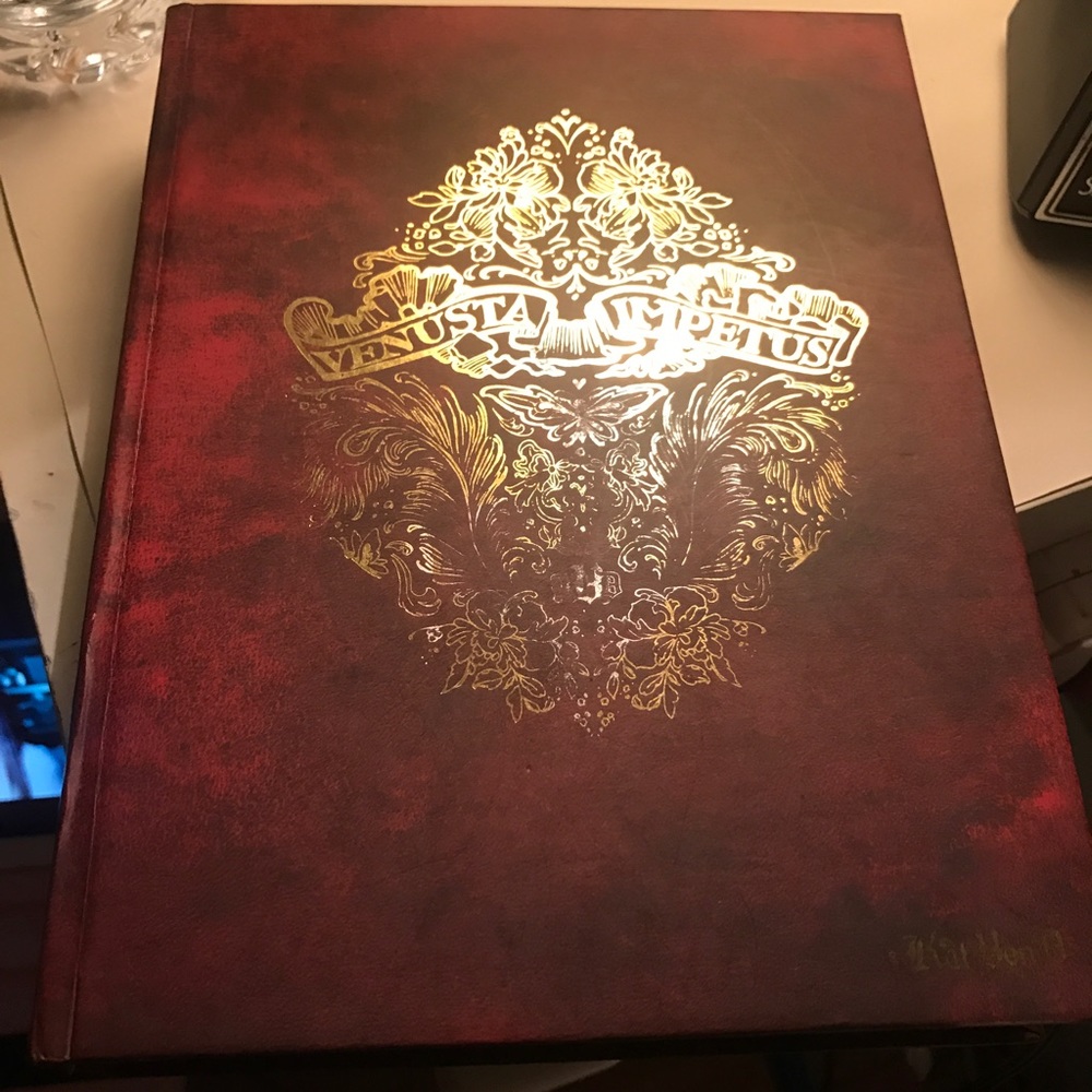 KVD tattoo chronicles palette book ONLY