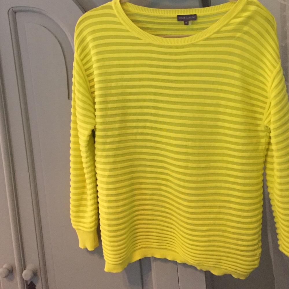 Vince Camuto sweater