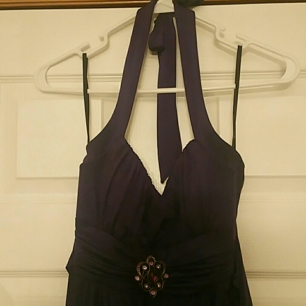 Dress - Picture 4 of 4