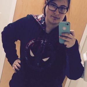 Meet your Posher, Kayla