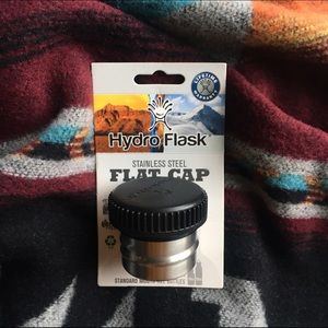 NWT hyrdroflask stainless steel flat cap