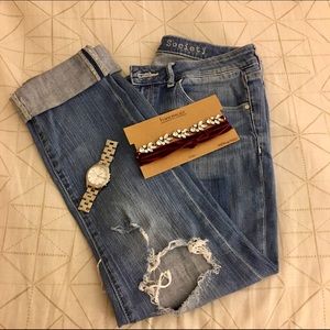 Ripped boyfriend jeans