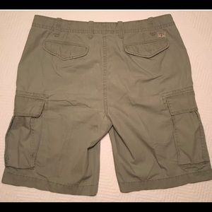 Tommy Hilfiger Cargo Shorts 100% Cotton Size 38.