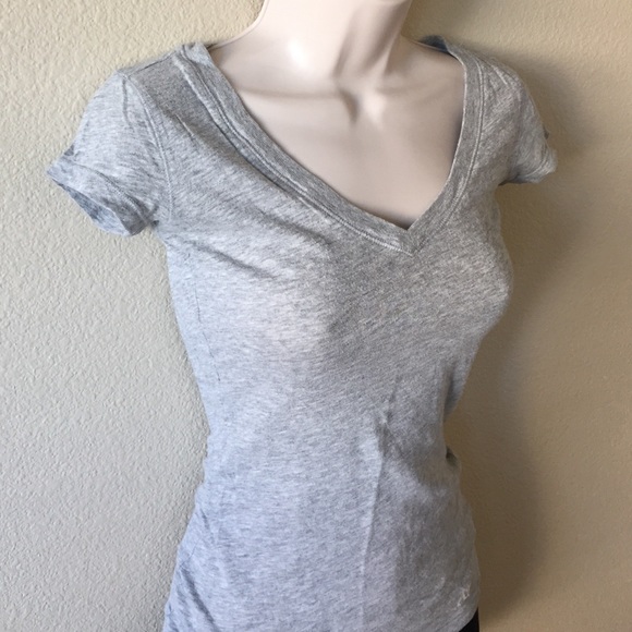 💟 Solid Grey V-Neck Shirt - Picture 2 of 4