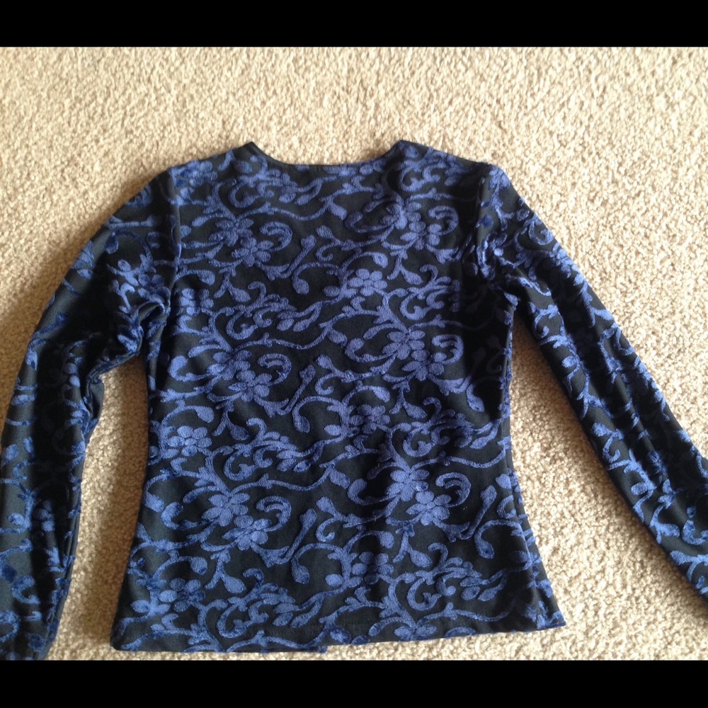 Copper Key Long Sleeve Top - Picture 2 of 4