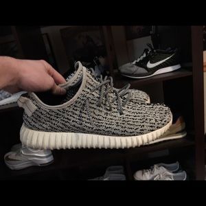 Yeezy 350 Boost Turtle Dove