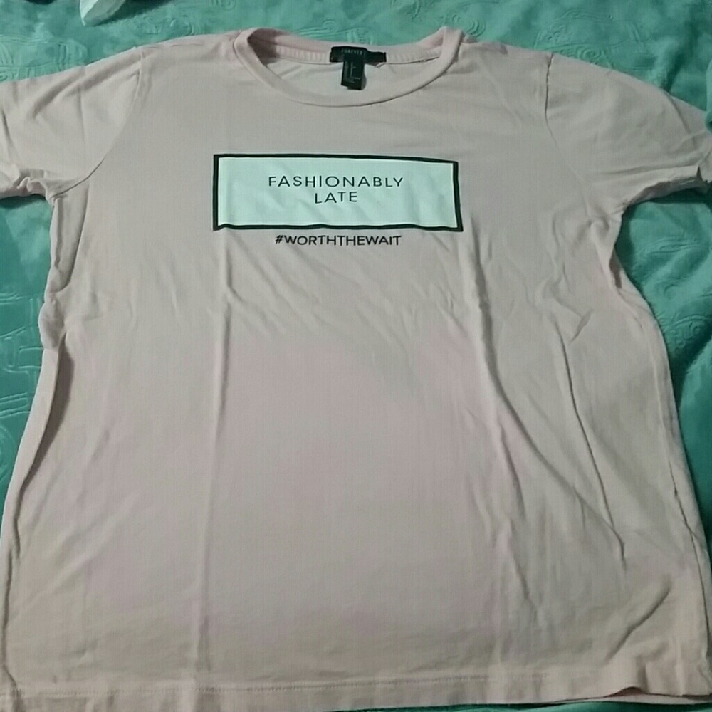 Used light  pink tshirt