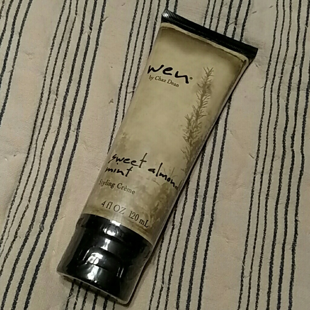 Wen by Chaz Dean Sweet Almond Mint Styling Creme