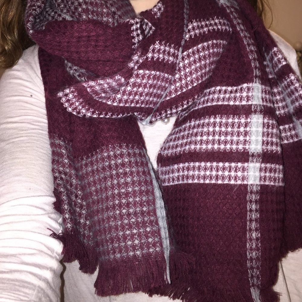 Maroon Blanket Scarf with White Plaid