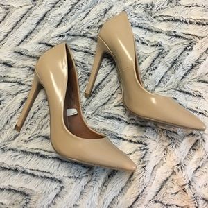 Nude heels size 6