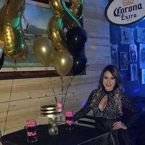 Meet your Posher, Jenny