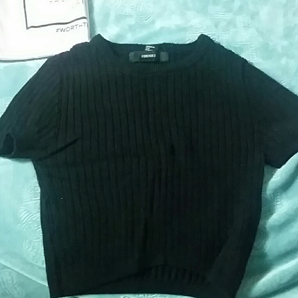 Used black tshirt