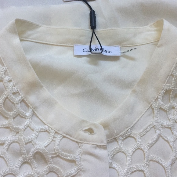 Calvin Klein button down embroidered cream top - Picture 3 of 4