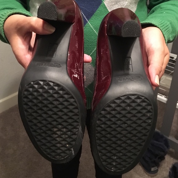 Red Wedges - Picture 3 of 3