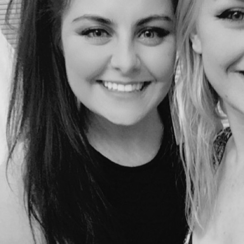 Meet your Posher, Court