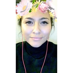 Meet your Posher, Sofia