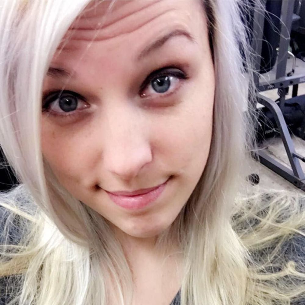 Meet your Posher, Carley