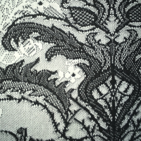 Alexander Mcqueen Spine lace-jacquard knit dress - Picture 3 of 3