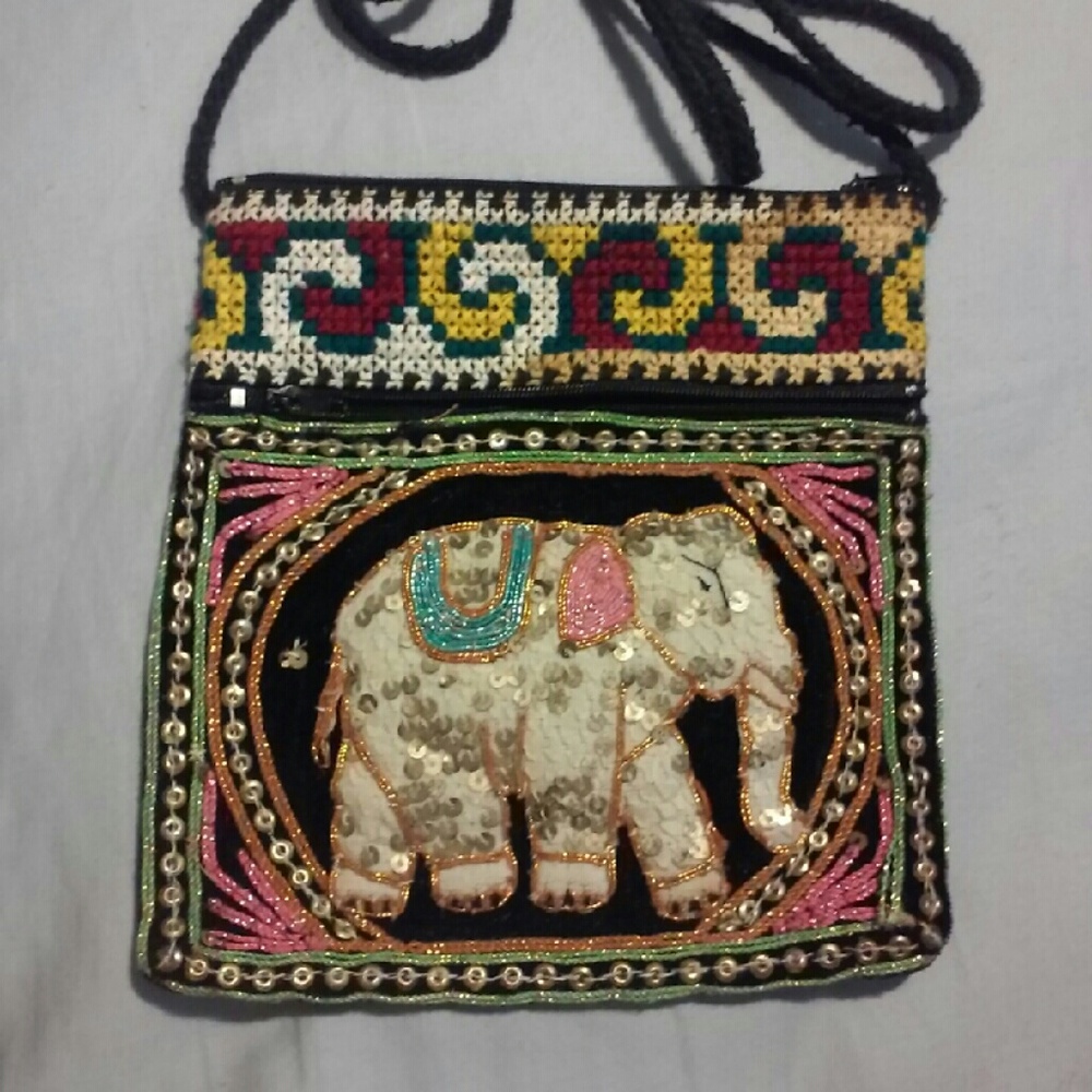 Vintage Embroidered, Sequin Elephant Purse