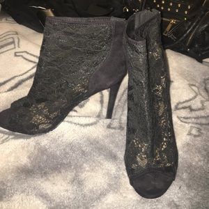 Lace ankle bootie