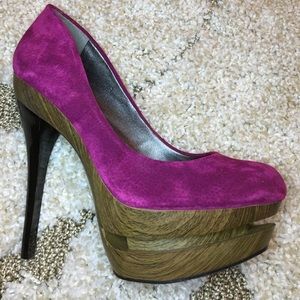 Jessica Simpson velvet suede stunner heels.