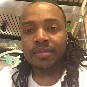 Meet your Posher, Phillip