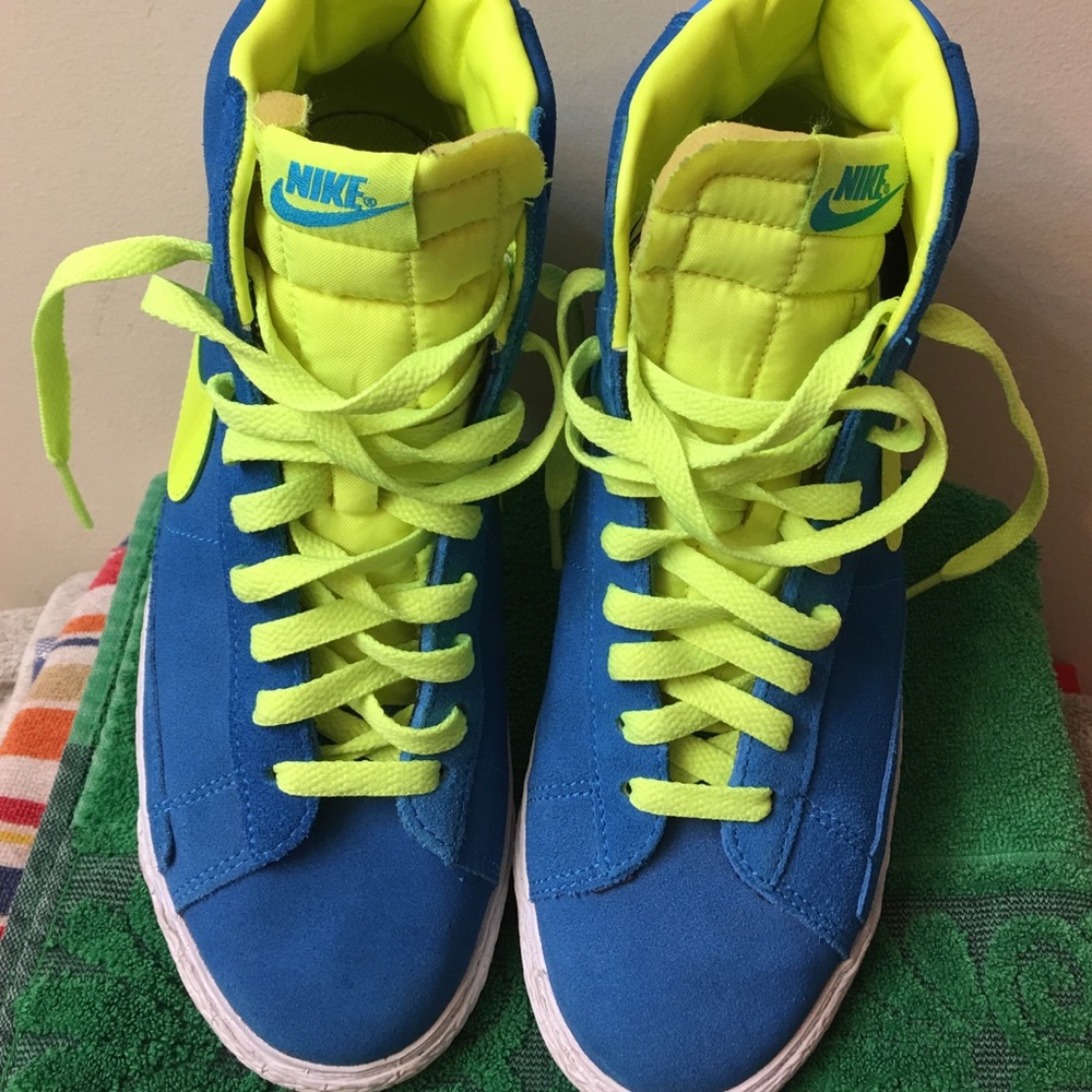 High-top Nike Basketball Sneakers