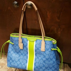NEW! Coach purse