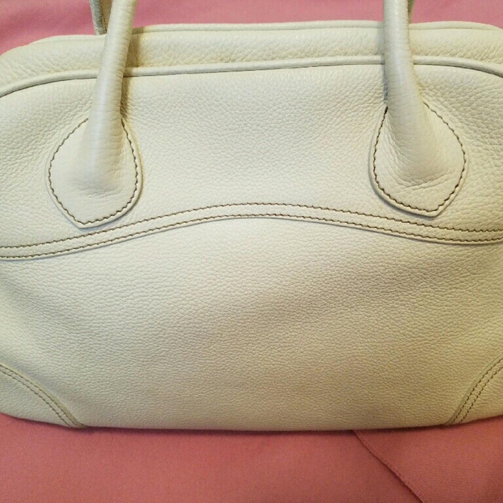 Purse - Picture 2 of 3