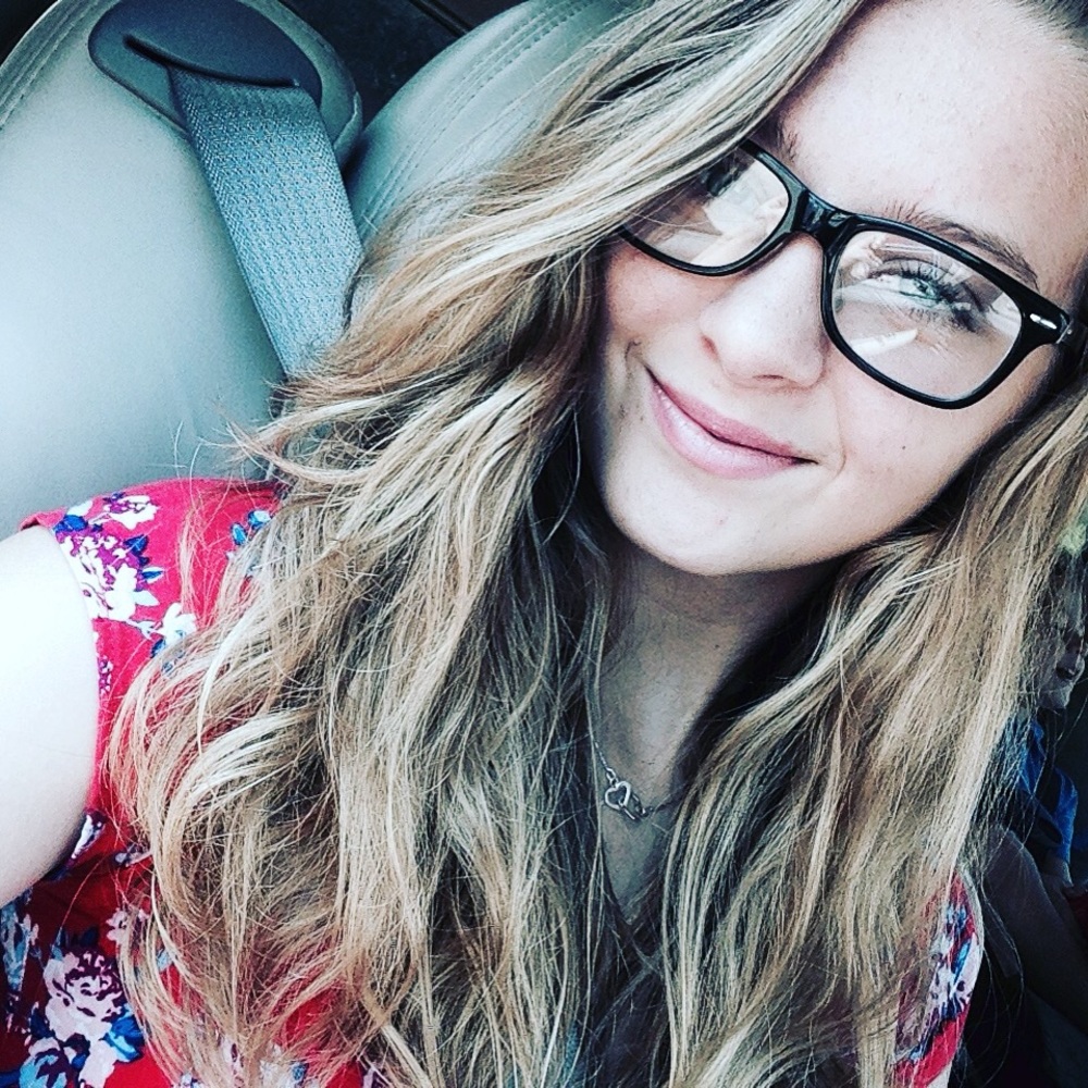 Meet your Posher, Christina