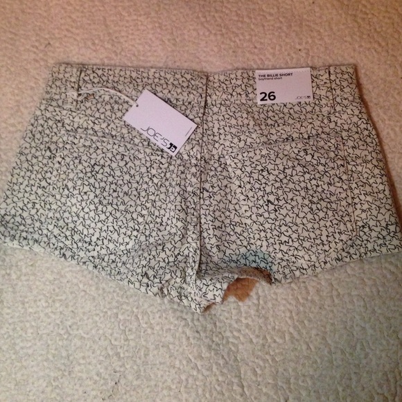 Joe's Jeans Billie short - Picture 3 of 4