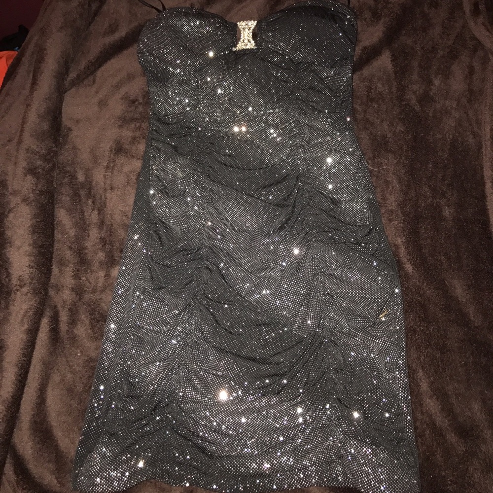 Sparkly black event dress 😍❤️