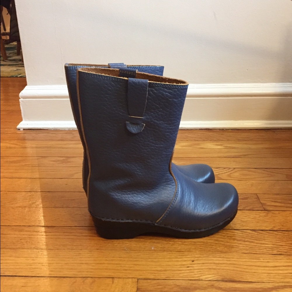 Sanita Tessa clog boots. Size 37. Brand new.