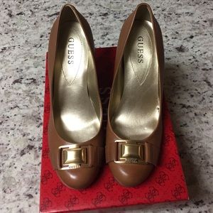 Guess leather wedges