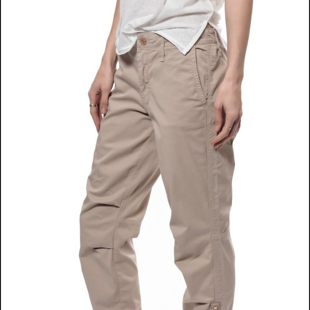 Mother Denim Misfit Crop in Bisque