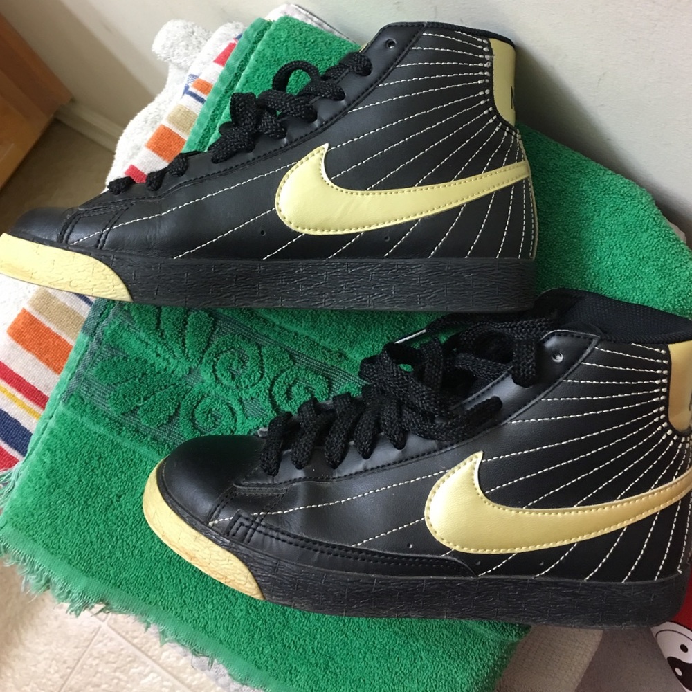 black gold nike high tops