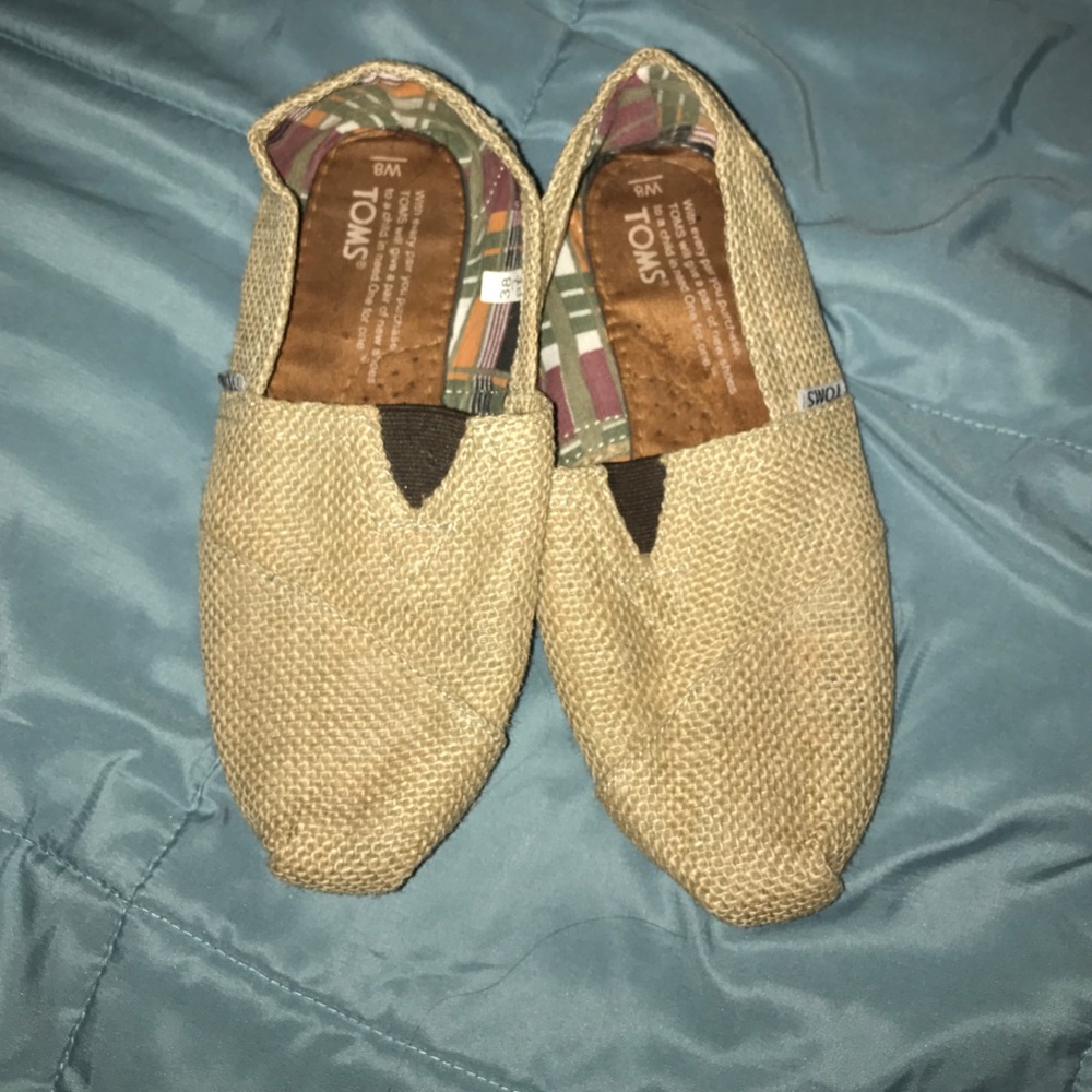 Tan burlap toms!
