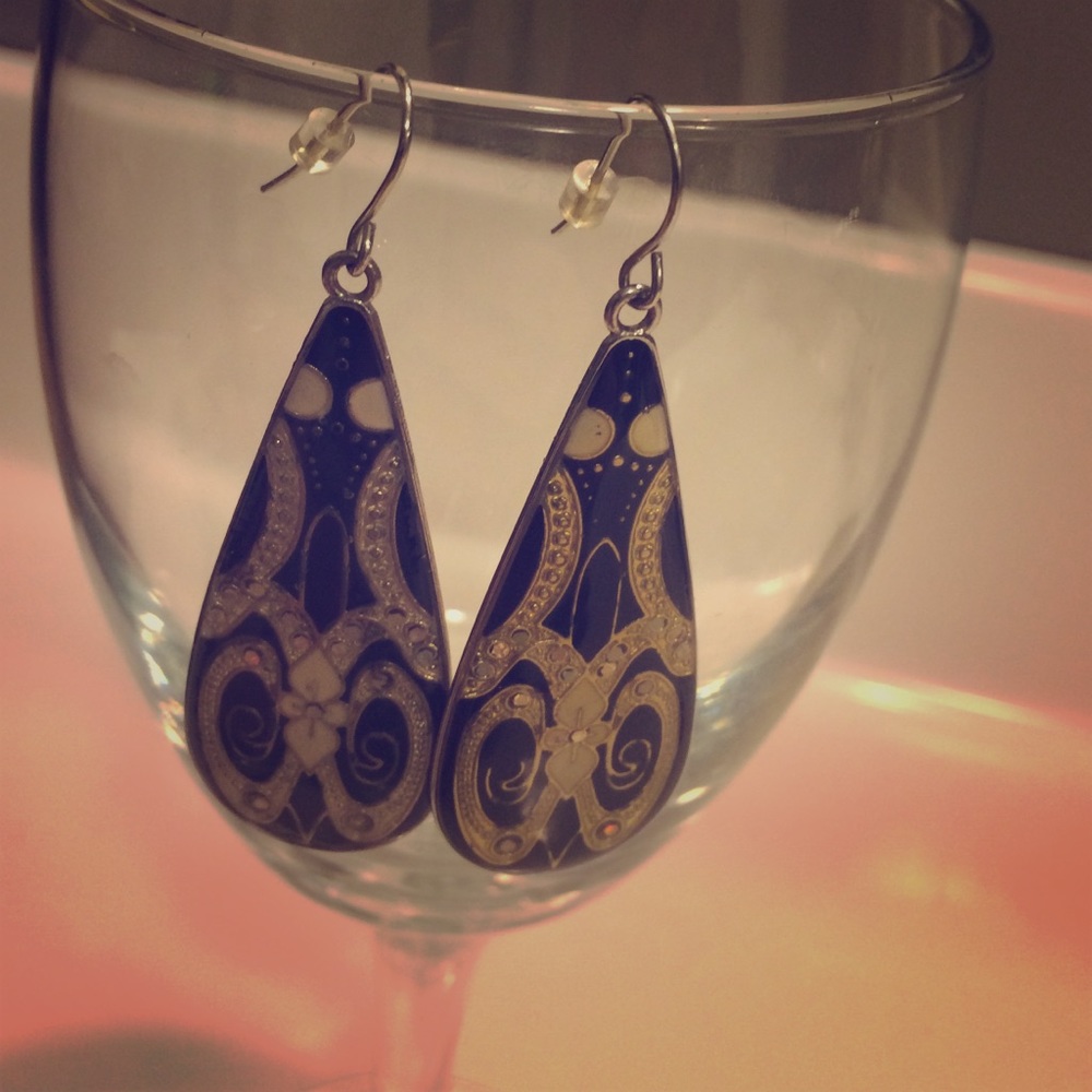 Inlay drop earring