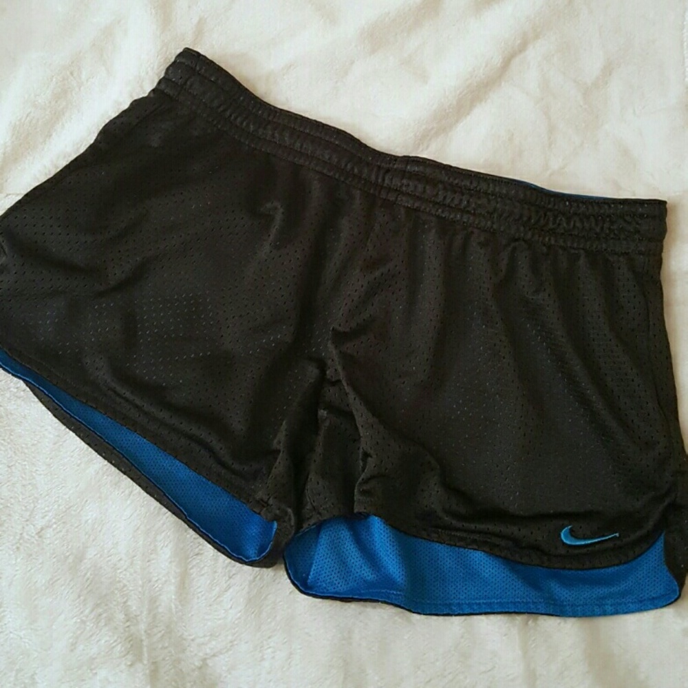 NIKE dri-fit mesh shorts