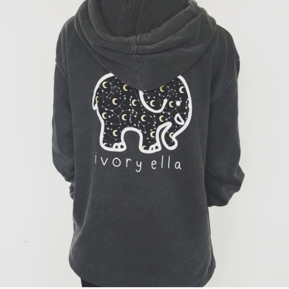 IVORY ELLA sweatshirt!