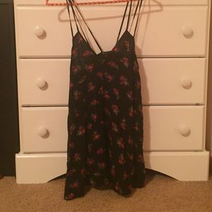 🌟Brandy Melville Floral Dress