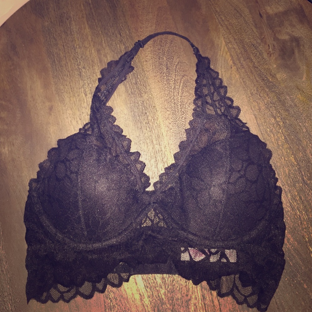 🖤 Black Victoria's Secret Halter Bralette