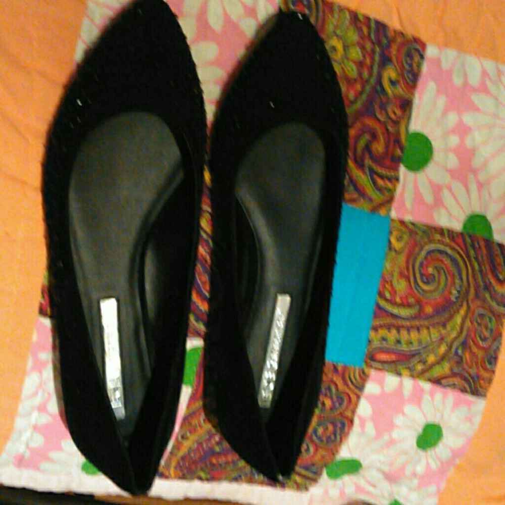 dress shoes. Black sequence