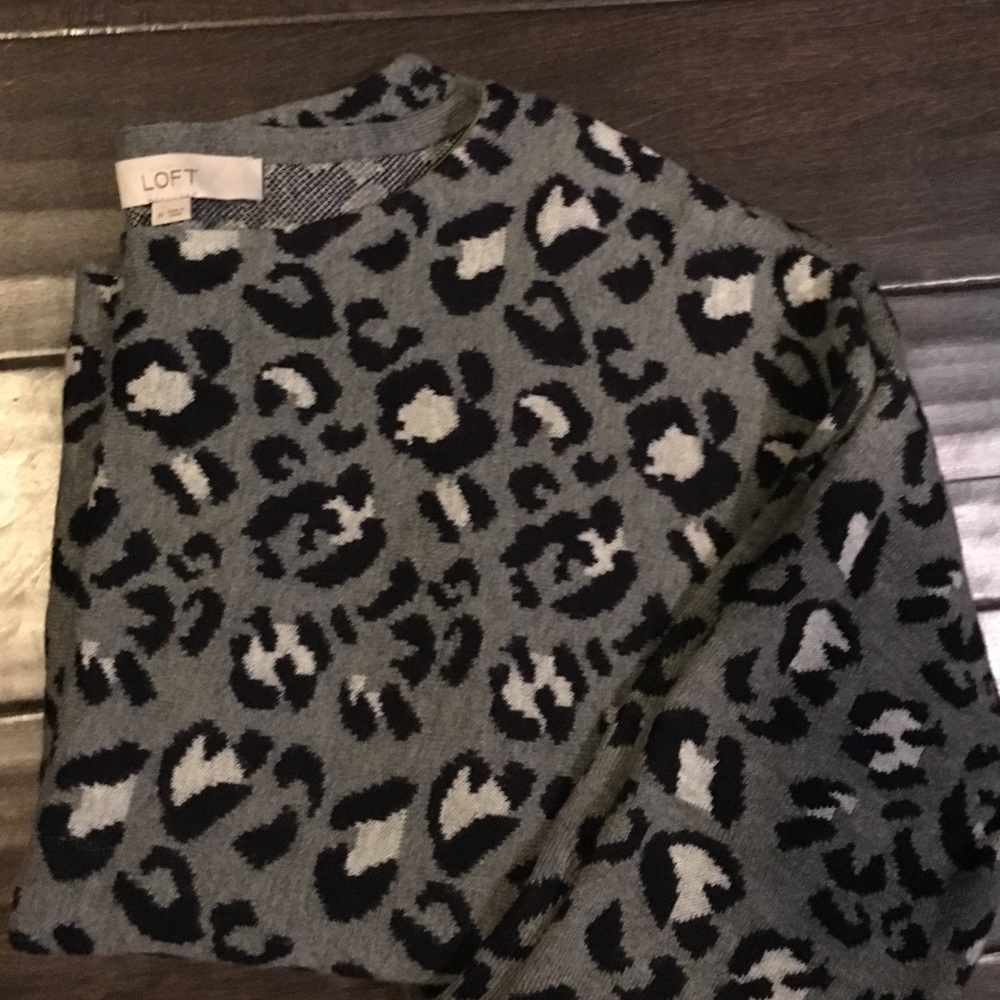 LOFT Gray Leopard Sweater