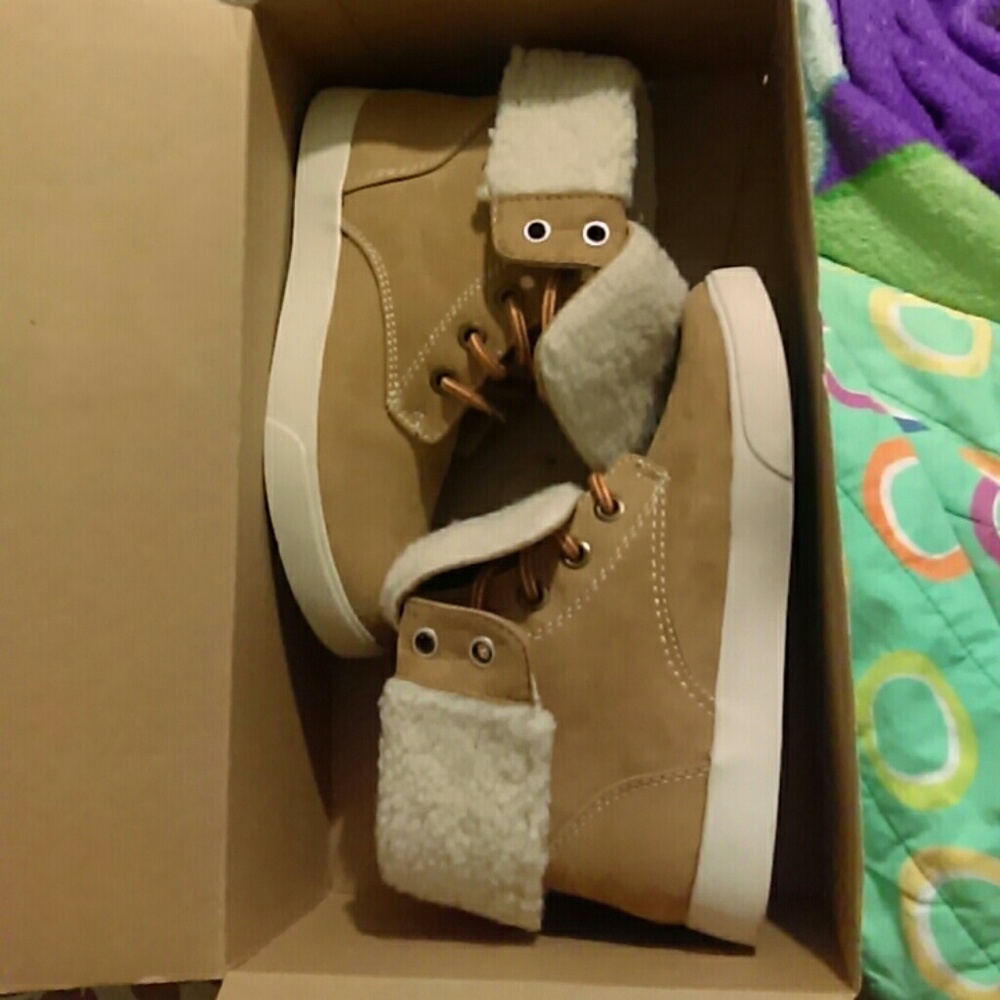 Womens fur sneakers