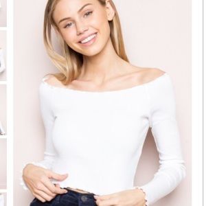 Brandy Melville Anya top